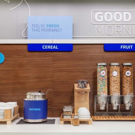 Holiday Inn Express & Suites - Ely By Ihg Exteriör bild