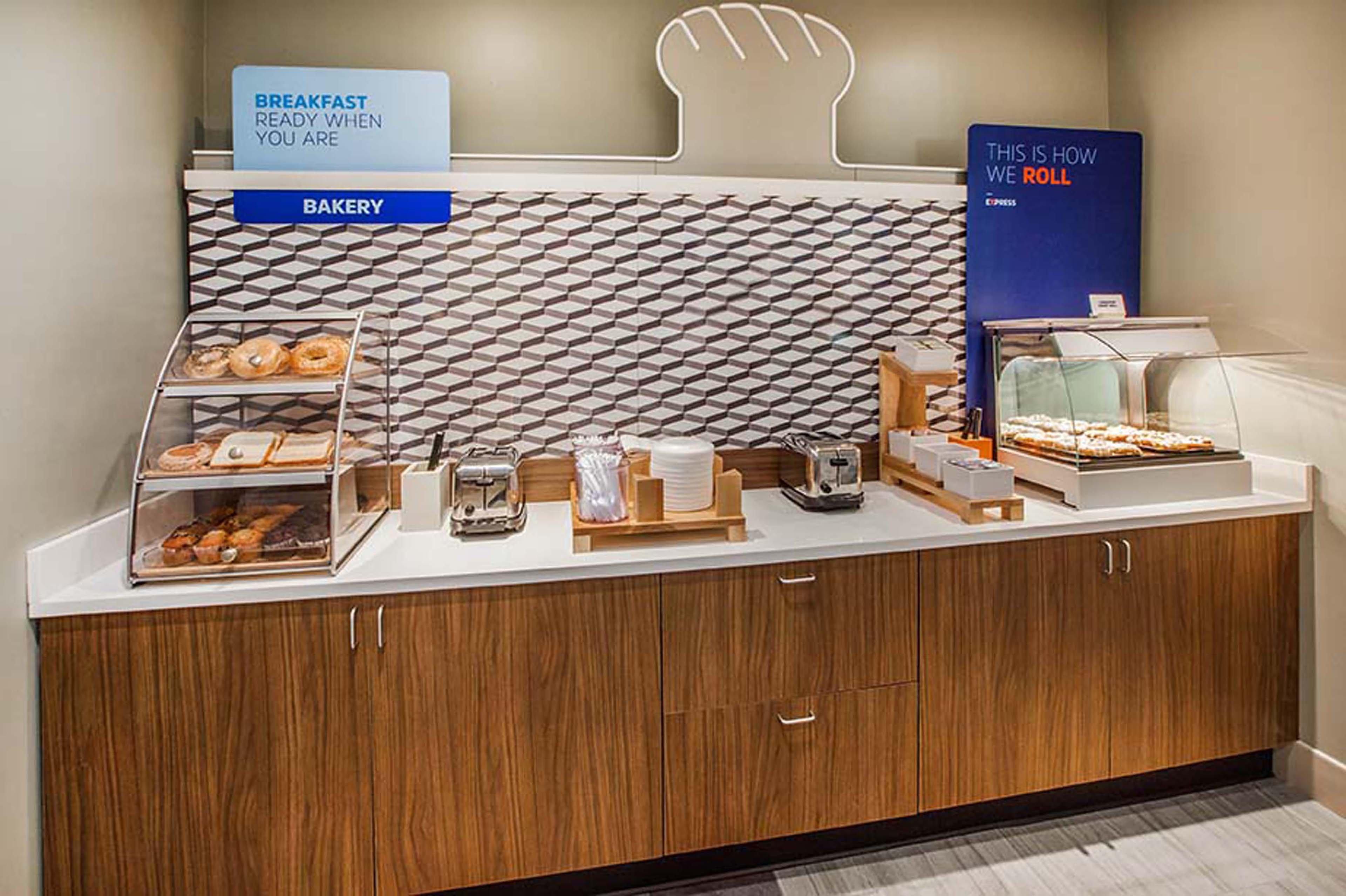 Holiday Inn Express & Suites - Ely By Ihg Exteriör bild