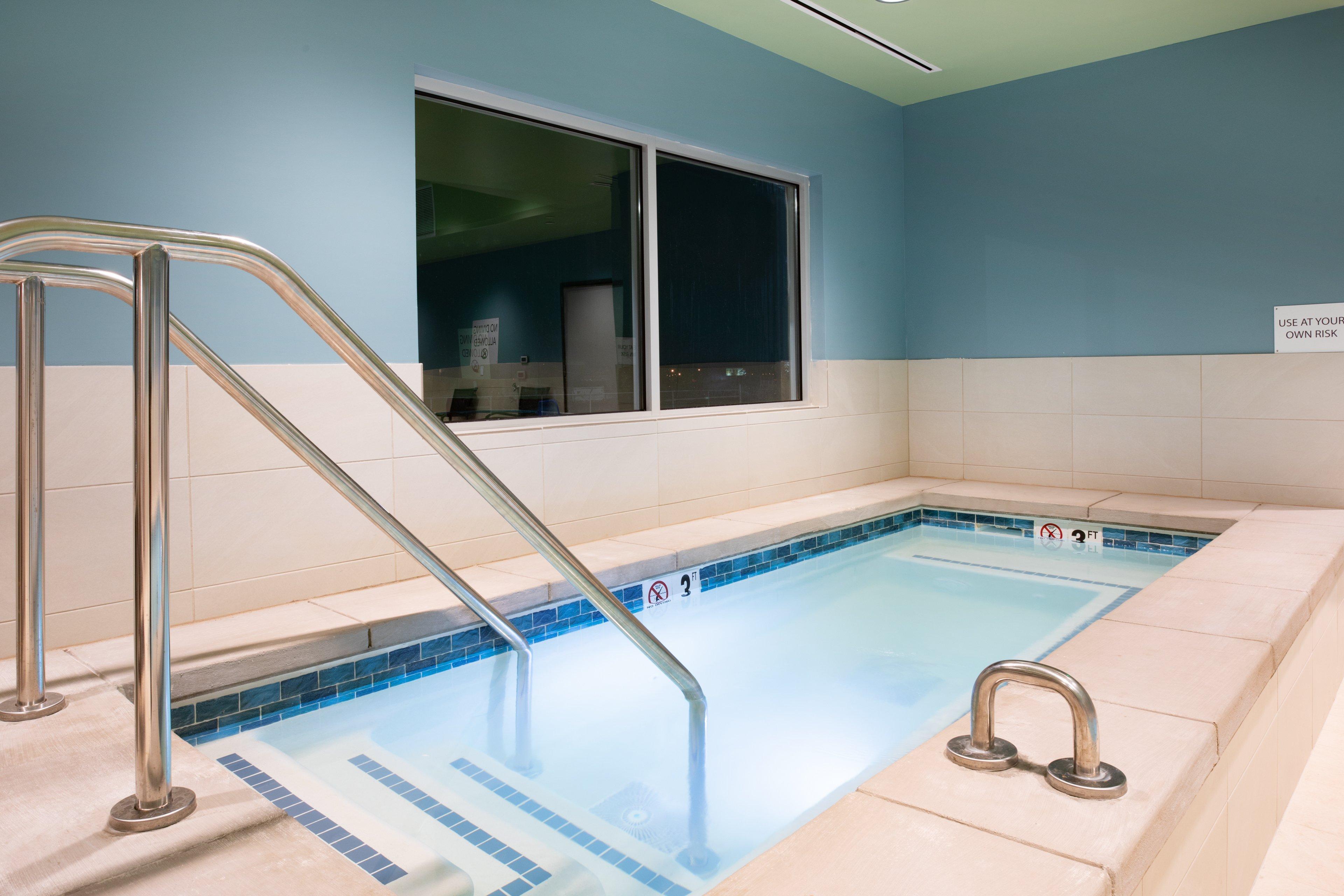 Holiday Inn Express & Suites - Ely By Ihg Exteriör bild