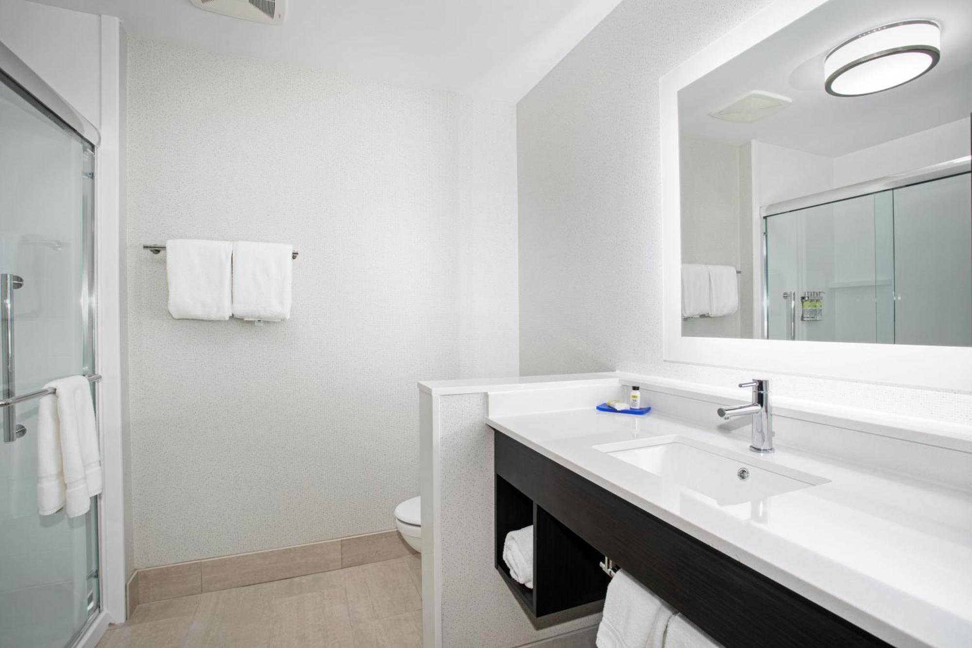Holiday Inn Express & Suites - Ely By Ihg Exteriör bild